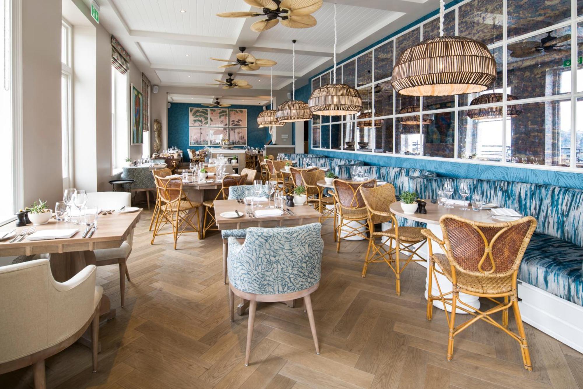 Harbour Hotel פאווי מראה חיצוני תמונה